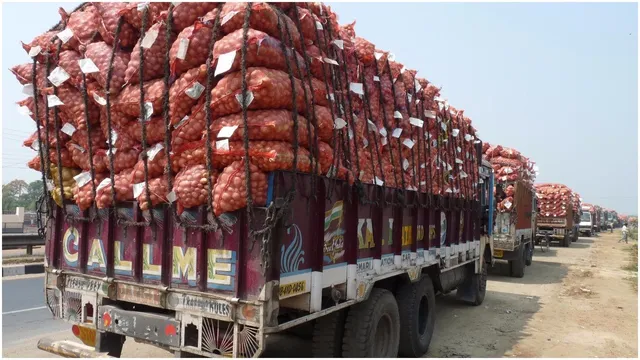 ସ୍ୱାଭାବିକ ଚାଲିବ ମାଲଗାଡି । ସବୁ ଜିଲ୍ଲାପାଳ ଓ ଏସପିଙ୍କୁ ରାଜ୍ୟ ସରକାର ନିର୍ଦ୍ଦେଶ । ପରିବହନ ଗାଡି ପାଇଁ ଦରକାର ନାହିଁ କୌଣସି ପାସ୍