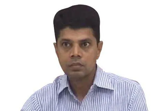 କଟକରେ ଫାଇଭ୍ ଟି ସଚିବ । ବାଦାମବାଡି ବସଷ୍ଟାଣ୍ଡରର ସ୍ଥିତି ଅନୁଧ୍ୟାନ କଲେ ଭିକେ ପାଣ୍ଡିଆନ, ପରିମଳ ଓ ଜାଗା ଉପରେ ଗୁରୁତ୍ୱ