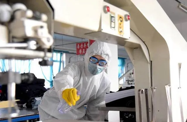 କରୋନା ପାଇଁ…ଜରୁରୀକାଳୀନ ପରିସ୍ଥିତିର ମୁକାବିଲା ପାଇଁ ଆଗୁଆ ପଦକ୍ଷେପ: ଭେଂଟିଲେଟର ତିଆରି କରୁଛନ୍ତି ଗାଡି ନିର୍ମାତା