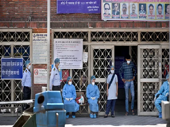 ଦିଲ୍ଲୀ ପରେ କର୍ଣ୍ଣାଟକରେ ଆରମ୍ଭ ହେଲା ପ୍ଲାଜମା ଥେରାପି : ବେଙ୍ଗାଲୁରୁର ଭିକ୍ଟୋରିଆ ହସ୍ପିଟାଲରେ ହେଲା ଶୁଭାରମ୍ଭ,ସ୍ୱେଚ୍ଛାକୃତ ଭାବେ ପ୍ଲାଜମା ଦେବା ପାଇଁ କରୋନା ସୁସ୍ଥ ବ୍ୟକ୍ତିଙ୍କୁ ରାଜ୍ୟ ସରକାରଙ୍କ ଅପିଲ