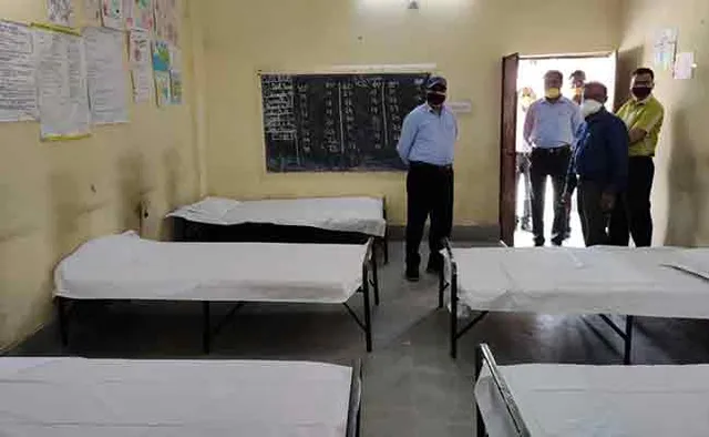 ମିଳୁନି ସଙ୍ଗରୋଧ ସହାୟତା ଟଙ୍କା: ସରକାର ଘୋଷଣା କରିଦେଲେ, ଜିଲ୍ଲାକୁ ନିର୍ଦ୍ଦେଶ ଦେଲେନି; କ୍ବାରାଣ୍ଟିନ୍ ଅବଧି ପୂରା କରିଥିବା ଦେଢ ହଜାରଙ୍କୁ ଟଙ୍କା ମିଳିନି