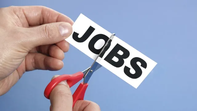 ଶ୍ରମ ବିଭାଗକୁ ଅର୍ଥ ମନ୍ତ୍ରାଳୟର ନିର୍ଦ୍ଦେଶ: ଲକଡାଉନ କାଳରେ କେଉଁ ସବୁ ସଂସ୍ଥା କର୍ମଚାରୀଙ୍କ ଦରମା କାଟ କରିଛନ୍ତି ଓ ଛଟେଇ କରିଛନ୍ତି ସେମାନଙ୍କ ତାଲିକା ପ୍ରସ୍ତୁତ କର