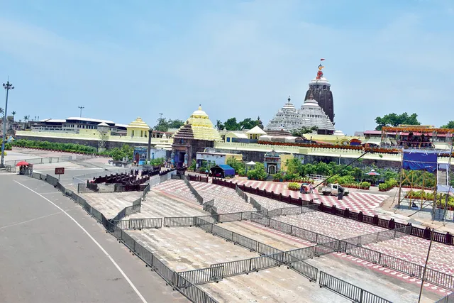 ବଡ଼ଦାଣ୍ଡରୁ ଉଠା ଦୋକାନ ହଟାଇବାକୁ ମୁନିସିପାଲିଟିର ନିର୍ଦ୍ଦେଶ । ୧୯ ତାରିଖ ଭିତରେ କ୍ୟାବିନ ଓ ଉଠା ଦୋକାନ ହଟାଯିବ । ପ୍ରଶାସନ ପକ୍ଷରୁ ମାଇକ ଯୋଗେ ହେଲା ଘୋଷଣା