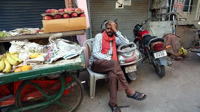 ଲକଡ଼ାଉନ୍ ସମୟରେ ଆର୍ଥିକ କ୍ଷତି ସହିଥିବା ଦିଲ୍ଲୀ ବ୍ୟବସାୟୀଙ୍କ ସହ ଡ଼ିଜିଟାଲ୍ ସମ୍ବାଦ କରିବେ ମୁଖ୍ୟମନ୍ତ୍ରୀ ଅରବିନ୍ଦ କେଜରିୱାଲ୍ , ବ୍ୟବସାୟୀଙ୍କ ପାଇଁ ନୂଆ ଯୋଜନା ଆଣିବେ କି କେଜରିୱାଲ୍ ?