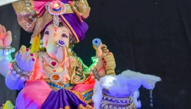 ଏଥର ଡିଜିଟାଲ୍‌ ପ୍ଲାଟ୍‌ଫର୍ମ‌ରେ ଆସିବେ ଗଣପତି ବାପ୍ପା । ଫେସ୍‌ବୁକ୍‌ ଲାଇଭ୍‌ରେ ଦେବେ ଦର୍ଶନ