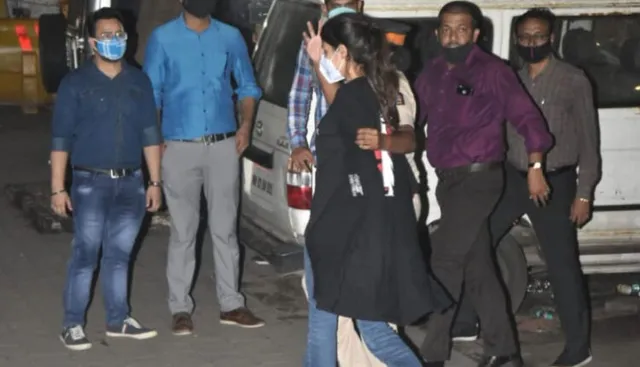 ରିୟାଙ୍କ ପାଇଁ ୧୪ ଦିନିଆ ନ୍ୟାୟିକ ହେପାଜତ ମାଗିଲା ଏନ୍‌ସିବି; ଜାମିନ ପାଇଁ ଆବେଦନ କଲେ ରିୟା