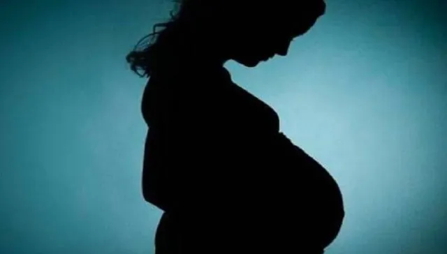 କରୋନା ସଂକ୍ରମିତ ଗଭବର୍ତୀ ହୋମ୍ ଆଇସୋଲେସନ୍‌ରେ ରହିପାରିବେ : ହୋମ୍ ଆଇସୋଲେସନ୍‌ରେ ମାନସିକ ରୋଗ ବଢ଼ିବାର ଆଶଙ୍କା ଅଧିକ