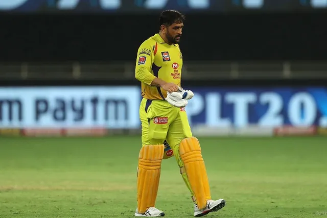 ଆଇପିଏଲରେ ମୁମ୍ୱାଇର ଚେନ୍ନାଇ ଶିକାର: ରୋମାଂଚକର ମୁକାବିଲାରେ ସୁପରକିଙ୍ଗସକୁ ୧୦ ୱିକେଟରେ ପରାସ୍ତ କଲା ମୁମ୍ୱାଇ ଇଣ୍ଡିଆନ୍ସ; ପ୍ଲେ ଅଫ୍ ଦୌଡରୁ ଚେନ୍ନାଇର ଆଶା ମଉଳିଲା