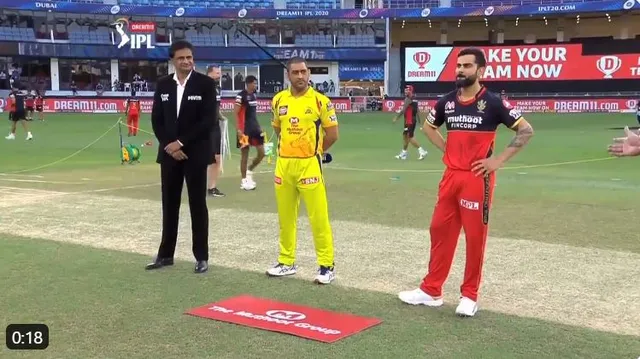 ଆଇପିଏଲ ଟକ୍କର : ଟସ୍ ଜିତି ବାଙ୍ଗାଲୋରର ବ୍ୟାଟିଂ ନିଷ୍ପତ୍ତି । ପ୍ରଥମେ ବୋଲିଂ କରିବ ଚେନ୍ନାଇ ସୁପର କିଙ୍ଗସ୍ ।