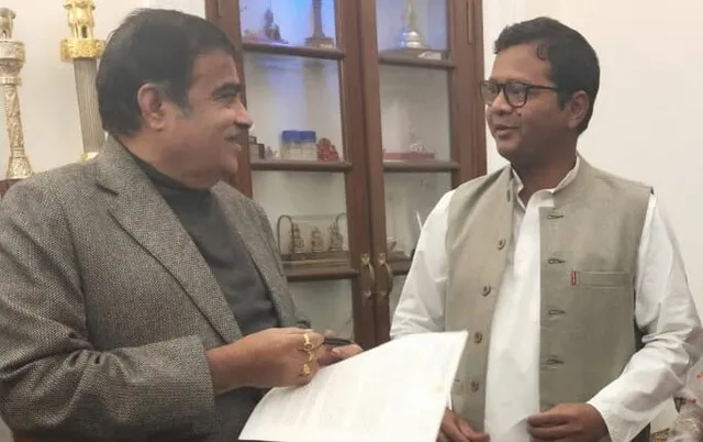 କେନ୍ଦ୍ରମନ୍ତ୍ରୀ ନିତିନ୍ ଗଡକରୀଙ୍କୁ ଭେଟିଲେ କୋରାପୁଟ ସାଂସଦ: ବାଇପାସ୍ ନିର୍ମାଣ, ଜାତୀୟ ରାଜପଥ ମରାମତି ପାଇଁ ଦାବି ରଖିଲେ ସପ୍ତଗିରି ଉଲାକା