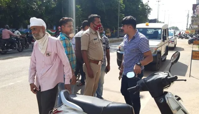 ରାଉଲକେଲାରେ  ମାତିଲେ ଲୁଟେରା । ପେଟ୍ରୋଲ ପମ୍ପ କର୍ମଚାରୀଙ୍କ ଡିକି ଭାଙ୍ଗି ୧.୯୧ ଲକ୍ଷ ଲୁଟ