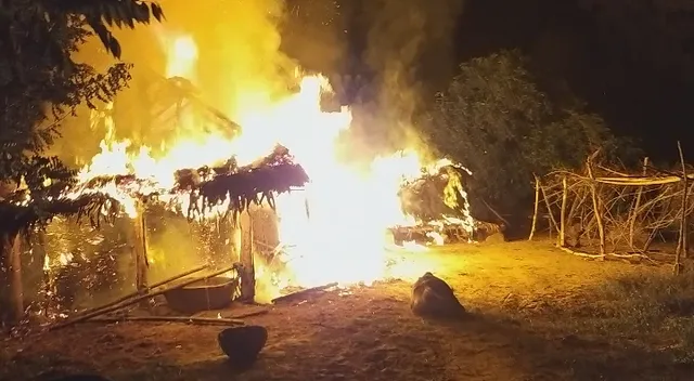 ବ୍ରହ୍ମଗିରି ତିତିପ ଗାଁରେ ଭୟାବହ ଅଗ୍ନିକାଣ୍ଡ : ଆସବାବ ପତ୍ର, ସୁନା ଗହଣା, ଧାନ ଚାଉଳ ପୋଡ଼ି ପାଉଁଶ; ନିଆଁ ଲାଗିବାର କାରଣ ଅସ୍ପଷ୍ଟ