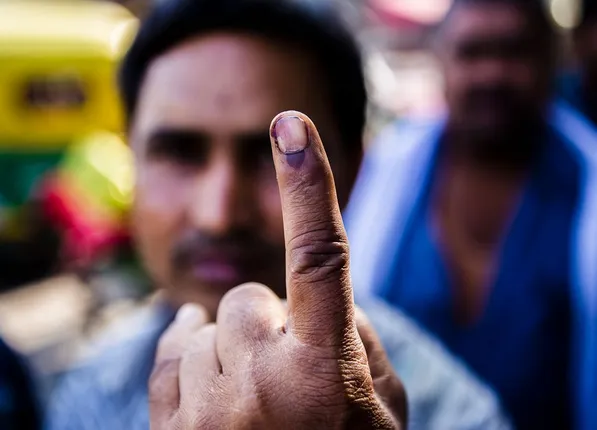 ବିହାରରେ ଆଜି ତୃତୀୟ ପର୍ଯ୍ୟାୟ ମତଦାନ : କୋଭିଡ କଟକଣା ଭିତରେ ୭୮ ଆସନ ପାଇଁ ଚାଲିଛି ଭୋଟ ଗ୍ରହଣ