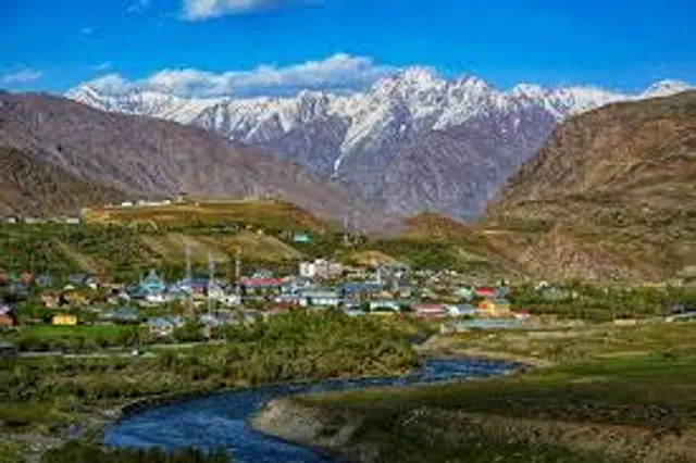 ଜମ୍ମୁ-କାଶ୍ମୀରରେ ଅନୁଭୂତ ହେଲା ଭୂମିକମ୍ପ : ପହାଲଗାମ ନିକଟରେ ଭୂମିକମ୍ପର ଝଟକା ଅନୁଭୂତ ; ରିକ୍ଟର ସ୍କେଲରେ ଭୂମିକମ୍ପର ତୀବ୍ରତା ୪.୧ ରେକର୍ଡ