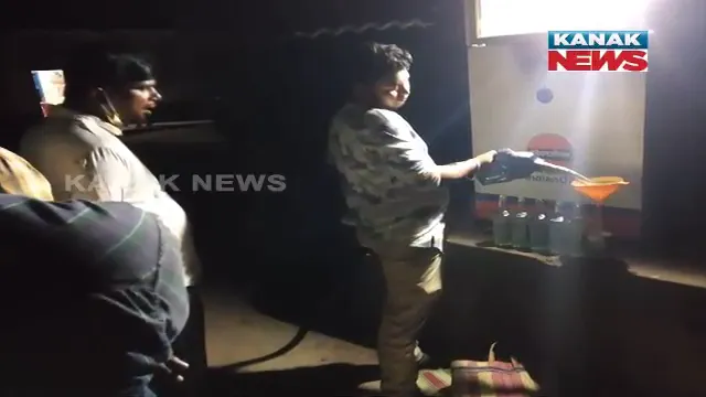 ବ୍ୟକ୍ତିଗତ ପେଟ୍ରୋଲ ପମ୍ପରେ ଚାଲିଥିବା ବ୍ୟବସାୟିକ ଡିଜେଲ ବିକ୍ରି : ଖବର ପ୍ରସାରଣ ପରେ ପେଟ୍ରୋଲ ପମ୍ପରେ ଚଢାଉ କଲା ପ୍ରଶାସନ