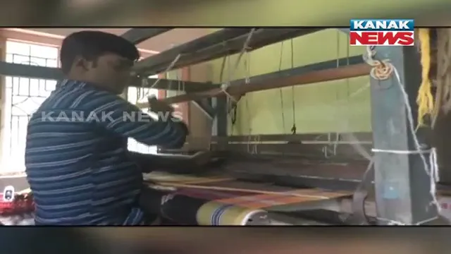 ଯାଜପୁର ରସୁଲପୁର ଅଞ୍ଚଳରେ ରେଶମ ବୁଣାକାରଙ୍କ ପାଇଁ କାଳ ସାଜିଲା କରୋନା । କଟକଣା ଭିତରେ ପ୍ରଭାବିତ ହୋଇଛି ବ୍ୟବସାୟ