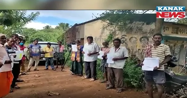 ବିଲ ହୁଡ଼ା ନାଁରେ ଲକ୍ଷାଧିକ ଟଙ୍କା ହଡ଼ପ । ବିଲ ହୁଡା ମରାମତି କରିବା ଲାଗି ଲକ୍ଷ ଲକ୍ଷ ଟଙ୍କା ସରକାରୀ ତହବିଲରୁ ହୋଇଛି ଲୁଟ୍