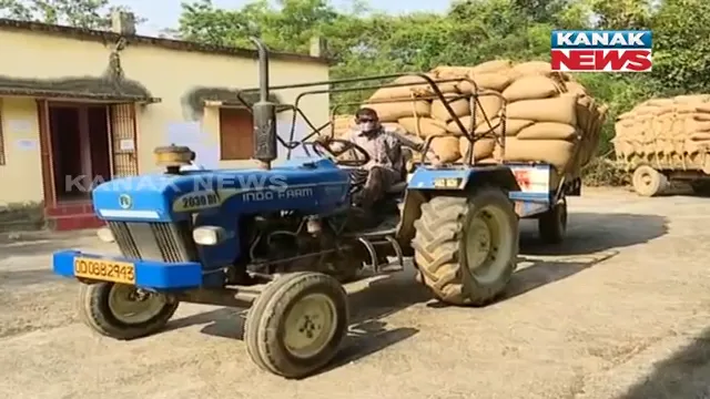 ସମ୍ବଲପୁରରେ ଖରିଫ ଧାନ କିଣାକୁ ନେଇ ପୁଣି ଚାଷୀଙ୍କ ମନରେ ଅସନ୍ତୋଷ । ଧାନ କିଣାରେ ଆଗରୁ କ୍ୱିଣ୍ଟାଲ ପିଛା କରାଯାଉଛି କଟନୀ ଛଟନୀ