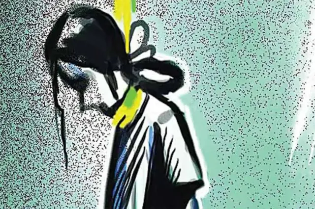 ସ୍କୁଲ ଫି ଦେଇନପାରିବାରୁ ଜୀବନ ହାରିଲେ ଦଶମ ଶ୍ରେଣୀ ଛାତ୍ରୀ: ମାଲକାନଗିରିର ଏମଭି-୬୨ ଗାଁରୁ ଆସିଲା ହୃଦୟ ବିଦାରକ ଖବର