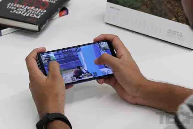 କାଳ ସାଜିଲା ଖେଳ ନିଶା...ପୁଣି ଜୀବନ ନେଲା ଫ୍ରି-ଫାୟାର ! ଅନଲାଇନ ଖେଳରେ ହାରିଯିବାରୁ ବିଷ ପିଇ ଆତ୍ମହତ୍ୟା କଲେ ଯୁବକ