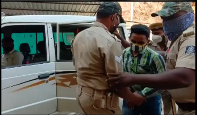 ପରୀ ହତ୍ୟା ମାମଲାରେ ଏସଆଇଟିକୁ ଝଟକା: ବାଲ୍‌ ସୁଧାର ଗୃହ ଗଲା ଅଭିଯୁକ୍ତ; ଜୁଭେନାଇଲ୍‌ ଜଷ୍ଟିସ୍‌ ବୋର୍ଡକୁ ମାମଲା ସ୍ଥାନାନ୍ତର