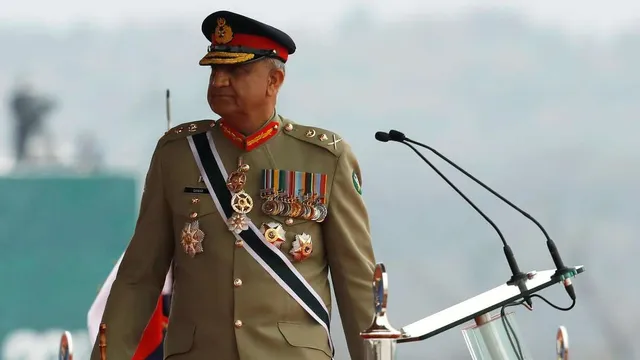 ପାକିସ୍ତାନକୁ ଭରସା ନାହିଁ । ପାକିସ୍ତାନ ସେନାମୁଖ୍ୟଙ୍କ ବୟାନକୁ ନେଇ ଜୋରଦାର ଚର୍ଚ୍ଚା, କହିଲେ ଶାନ୍ତି ସ୍ଥାପନ କରିବାର ଆସିଛି ସମୟ ।