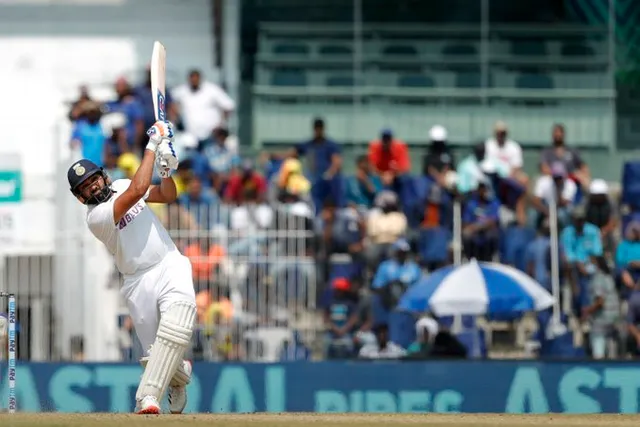 ଦର୍ଶକ ଆସିଲେ, ଖେଳ ଜମିଲା । ପୁଣି କମ୍ପିଲା ଷ୍ଟାଡିୟମ୍ । ଦର୍ଶକଙ୍କ ଉପସ୍ଥିତିରେ ଦ୍ୱିତୀୟ ଟେଷ୍ଟରେ ଇଂଲଣ୍ଡ ସହ ମୁହାଁମୁହିଁ ଭାରତୀୟ ଦଳ ।