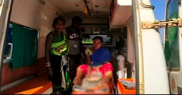 ପୁଣି ସାମ୍ନାକୁ ଆସିଲା ଜନନୀ ଯନ୍ତ୍ରଣାର ଚିତ୍ର । ଦେଶୀ ବୋଟରେ ପାର ହେବା ବେଳ ମଝିରାସ୍ତାରେ  ଶିଶୁପୁତ୍ର ଜନ୍ମ