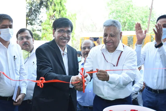 ଶିଳ୍ପ ସମସ୍ୟାର ସମାଧାନ ପାଇଁ ‘ସିପେଟ୍’ର ଉଦ୍ୟମ । ଉଦ୍ୟୋଗୀଙ୍କ ସୁବିଧା ପାଇଁ ଖୋଲିଲା ‘ଇନୋଭେକ୍ସ’ କେନ୍ଦ୍ର ।