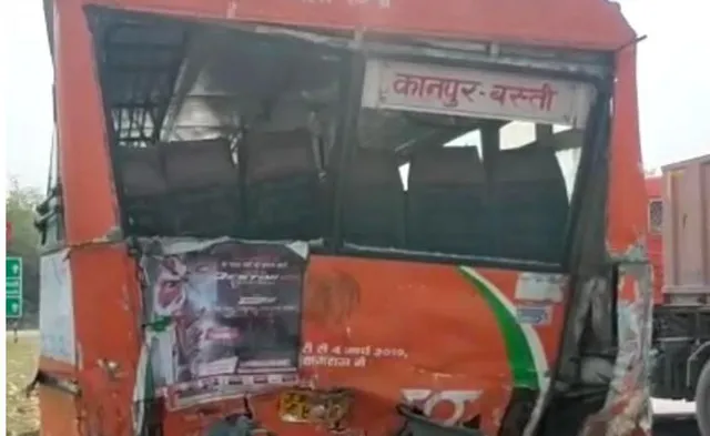 ଅଯୋଦ୍ଧା : ଜାତୀୟ ରାଜପଥ ୨୭ ନିକଟରେ ମର୍ମନ୍ତୁଦ ସଡକ ଦୁର୍ଘଟଣା ୬ ଜଣ ମୃତ, ୨ ଗୁରୁତର