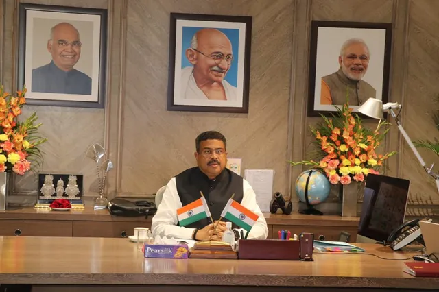 ଶିମିଳିପାଳ ଅଗ୍ନିକାଣ୍ଡକୁ ନେଇ ଧର୍ମେନ୍ଦ୍ରଙ୍କ ଟ୍ୱିଟ୍: ବିଭାଗୀୟ ମନ୍ତ୍ରୀଙ୍କୁ ପଦକ୍ଷେପ ନେବାକୁ କଲେ ଅନୁରୋଧ ।