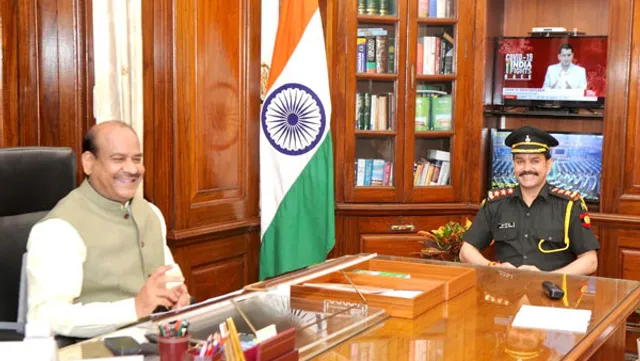 କେନ୍ଦ୍ରମନ୍ତ୍ରୀଙ୍କ ହେଲା ପଦୋନ୍ନତି : ଟେରିଟୋରିଆଲ ଆର୍ମିରୁ କ୍ୟାପଟେନ ହେଲେ କେନ୍ଦ୍ର ମନ୍ତ୍ରୀ ଅନୁରାଗ ଠାକୁର