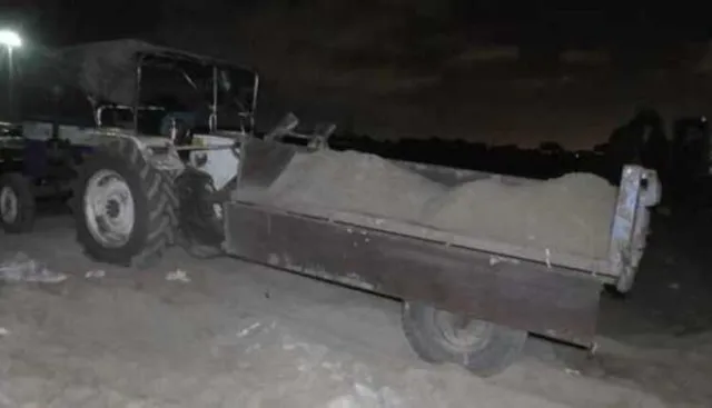 ସିଆରଜେଡ ନିୟମର ଖୋଲା ଉଲ୍ଲଂଘନ, ବେଳାଭୂମିରୁ ରାତିଅଧିଆ ବାଲି ଲୁଟ୍ ।