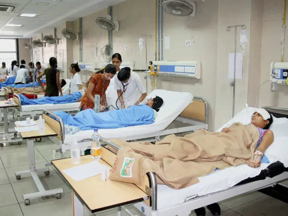 ଓଡିଶାରେ ବଢୁଛି ଆଇସିୟୁ ରୋଗୀଙ୍କ ସଂଖ୍ୟା । ପ୍ରାୟ ଅଧା ଆଇସିୟୁ ବେଡ ଫୁଲ । ସରକାର କହିଲେ, ଆବଶ୍ୟକ ଥିଲେ ଆସନ୍ତୁ ହସପିଟାଲ 