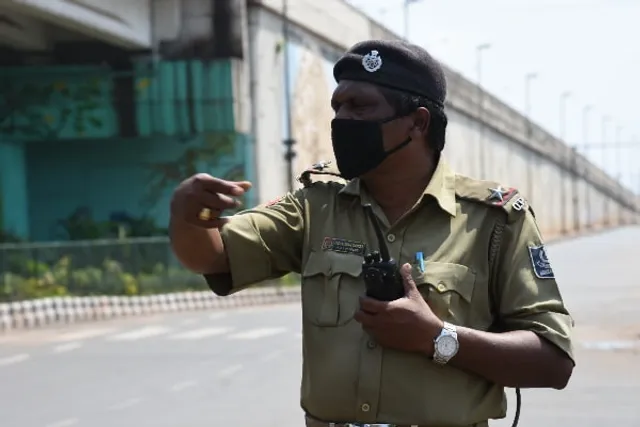 କାଲିଠାରୁ ୧୦ ଦିନିଆ ସ୍ୱତନ୍ତ୍ର ଅଭିଯାନ । କୋଭିଡ ଗାଇଡଲାଇନ ଉପରେ ରହିବ କଡା ନଜର । ମାସ୍କ ଓ ସାମାଜିକ ଦୂରତା ଉପରେ ଗୁରୁତ୍ୱ