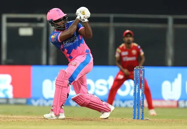 ସଞ୍ଜୁ ସାମସନଙ୍କ ଧୂଆଁଧାର ବ୍ୟାଟିଂ । ଚଳିତ ଆଇପିଏଲରେ ହାସଲ କଲେ ପ୍ରଥମ ସେଞ୍ଚୁରୀ 