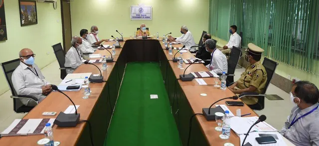 କେନ୍ଦ୍ରକୁ କାହିଁକି ତୁରନ୍ତ ବାତ୍ୟା ବାବଦ ଆର୍ଥିକ ସହାୟତା ମାଗିଲେ ନାହିଁ ନବୀନ? ଟ୍ୱିଟ୍ କରି ସ୍ପଷ୍ଟ କଲେ ମୁଖ୍ୟମନ୍ତ୍ରୀ ।