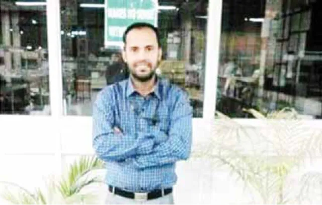 ଏମିତି ଦୁଃଖ କାହିଁକି ଦିଅ ଭଗବାନ? ୧ ଲକ୍ଷ ୩୫ ହଜାର ଖର୍ଚ୍ଚ କରି ସ୍ୱାମୀଙ୍କୁ ଆମ୍ବୁଲାନ୍ସରେ ଦିଲ୍ଲୀରୁ ଆଣୁଥିଲେ, କିନ୍ତୁ ଅଧାବାଟରେ ଚାଲିଗଲା ପ୍ରାଣ ।