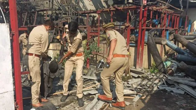 ଲକ୍ଷ୍ନୌରେ ଅକ୍ସିଜେନ ପ୍ଲାଣ୍ଟରେ ବିସ୍ଫୋରଣ । ୨ ଜଣ ମୃତ, ଅନେକ ଲୋକ ଆହତ ସୂଚନା