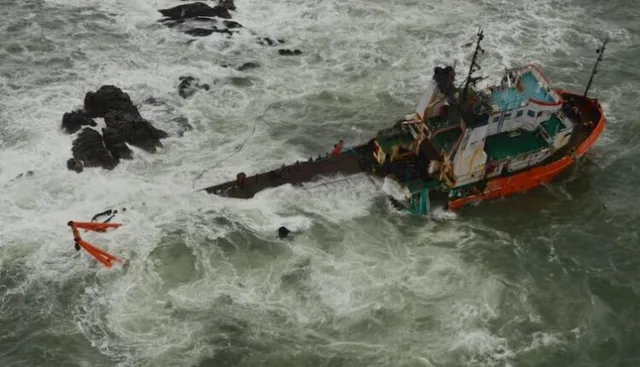 ବାତ୍ୟା ତାଉ-ତେରେ ବୁଡିଥିଲା ପଣ୍ୟବାହୀ ପୋତ 'P-୩୦୫' । ଦୁଇ ଦିନ ପରେ ଉଦ୍ଧାର ହେଲା ୧୪ ଜଣଙ୍କ ମୃତଦେହ ।