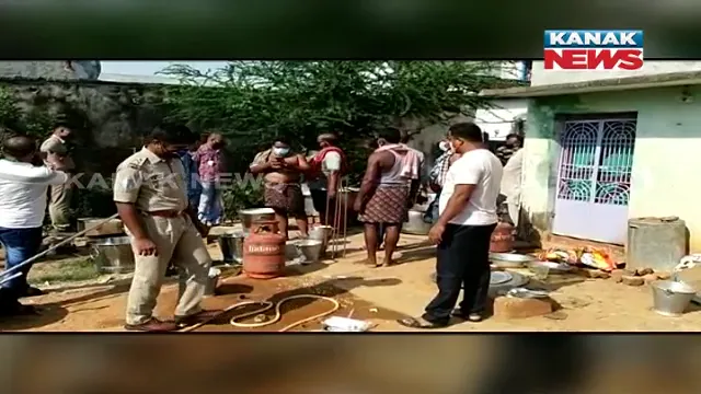 କଟକଣାକୁ ଖାତିର୍ କରୁନାହାନ୍ତି ଲୋକେ : ପୁଣି ବିବାହରେ ଭୋଜି ଆୟୋଜନ କରିଥିଲେ ଆୟୋଜକ; ୬ ଜଣଙ୍କୁ ଅଟକ ରଖିଲା ପୁଲିସ୍