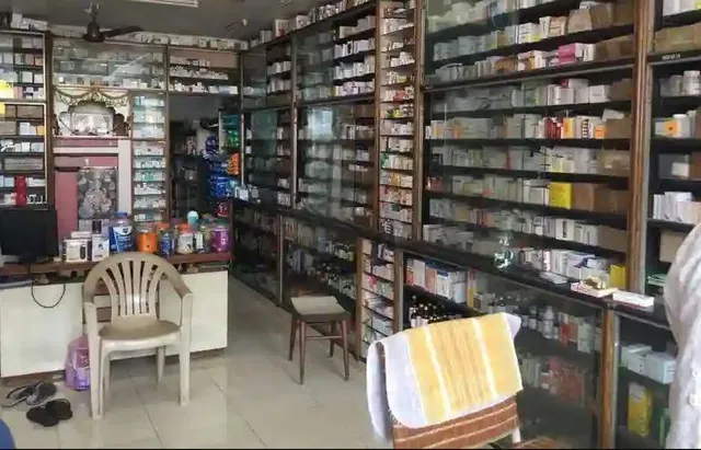 ନକଲି ଔଷଧର କାରବାରର କିଙ୍ଗପିନ କିଏ ? କଟକକୁ କେମିତି ଆସିଲା ନକଲି ଫାବିପିରାଭିର; କ୍ରାଇମବ୍ରାଂଚ ତଦନ୍ତର ନିର୍ଦ୍ଦେଶ ଦେଲେ ମୁଖ୍ୟମନ୍ତ୍ରୀ