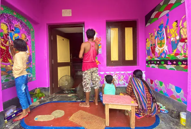 ରଘୁରାଜପୁରରେ ଅନୁଷ୍ଠିତ କଳା ଶିବିର ସପ୍ତରଙ୍ଗ ଉଦଯାପିତ । ଭାଗ ନେଇଥିବା ପରିବାରକୁ ଦଶ ହଜାର ଟଙ୍କା ମାନଦେୟ ପ୍ରଦାନ କଲେ ମୁଖ୍ୟମନ୍ତ୍ରୀ ।