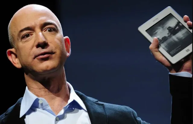 ମହାକାଶକୁ ଯାତ୍ରା କରିବେ ଆମାଜନର ପ୍ରତିଷ୍ଠାତା ଜେଫ୍ ବେଜୋସ । ଜୁଲାଇ ୨୦ରେ ନିଜ ଭାଇଙ୍କ ସହ ମହାକାଶ ଯାତ୍ରା ନେଇ ଦେଲେ ସୂଚନା ।