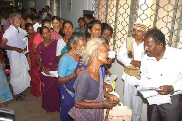 ହିତାଧିକାରୀଙ୍କୁ ଆଗୁଆ ମିଳିବ ୩ ମାସର ଭତ୍ତା । ଜୁନ୍, ଜୁଲାଇ, ଅଗଷ୍ଟ ମାସର ଭତ୍ତା ଆଗୁଆ ଦିଆଯିବ । ସୂଚନା ଦେଲେ ମନ୍ତ୍ରୀ ଅଶୋକ ଚନ୍ଦ୍ର ପଣ୍ଡା । 