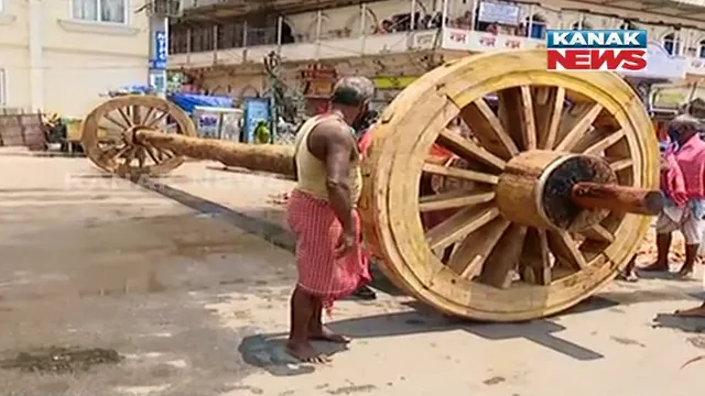 ଶ୍ରୀକ୍ଷେତ୍ରରେ ଭଉଁରୀ ନୀତି : ଆସିଲା ଆଜ୍ଞାମାଳ; ରଥଖଳାରେ ନାହାକ ଚକଅଖ ଡେରା ନୀତି ସମ୍ପନ୍ନ