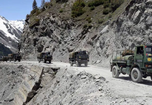 ଏଲଏସିରେ ଲମ୍ବା ସମୟ ଧରି ରହିବାକୁ ଚୀନ ସେନାର ଯୋଜନା, ନିର୍ମାଣ କରୁଛି ସ୍ଥାୟୀ ଶିବିର