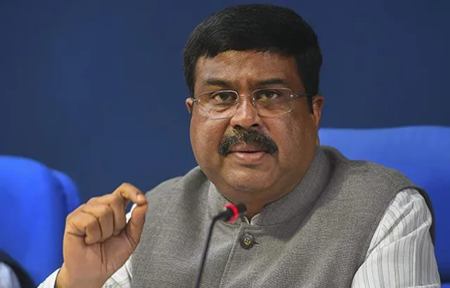 କେନ୍ଦ୍ରାପଡାରେ ମିତଲ କମ୍ପାନୀର ଇସ୍ପାତ କାରଖାନାକୁ ନେଇ ଖୁସି ପ୍ରକାଶ କଲେ ଧର୍ମେନ୍ଦ୍ର ପ୍ରଧାନ: ଟ୍ୱିଟ କରି ଲେଖିଲେ, ପ୍ରଧାନମନ୍ତ୍ରୀଙ୍କ ପୂର୍ବୋଦୟ ପରିକଳ୍ପନା ହେବ ସାକାର