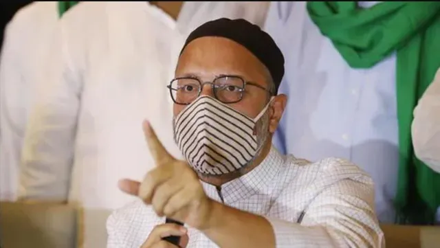 ୧୧% ଯାଦବ ଭୋଟ ଯଦି ଅଖିଳେଶଙ୍କୁ ମୁଖ୍ୟମନ୍ତ୍ରୀ କରୁଛି, ୧୯% ମୁସଲିମ୍ ଭୋଟ୍ କାହିଁକି ମୁଖ୍ୟମନ୍ତ୍ରୀ କରିବନି: ଅସଉଦ୍ଦିନ ଔବୈସୀ