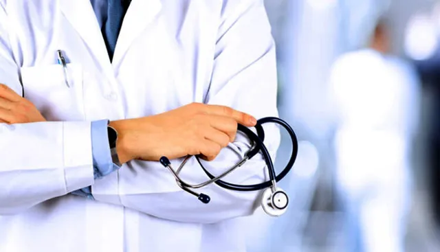 ଏମିତି ବି ମୃତ୍ୟୁ ଆସେ ! ହୃଦରୋଗୀଙ୍କ ଅସ୍ତ୍ରୋପଚାର ପାଇଁ ଓଟିକୁ ଯାଇଥିଲେ ଡାକ୍ତର, ଆଉ ତା ପରେ ...